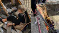 Malatya’da kaldırımda yürüyen kadın inşaat alanına düştü