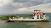 Fırtına feribotu sürükledi: Malatya-Baskil seferinde korkutan anlar