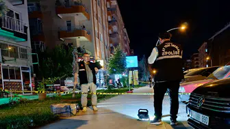 Malatya’da Gece Saatlerinde Bıçaklı Kavga: 21 Yaşındaki Genç Ağır Yaralandı