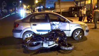 Malatya’da Trafik Kazası: Motosiklet Sürücüsü ve 11 Yaşındaki Çocuk Yaralandı