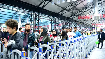 Malatya Kitap Fuarı’nda Altay Cem Meriç’e Büyük İlgi! İmza Kuyruğu Oluştu