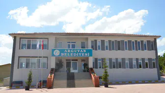 Arguvan Belediyesinin Sayıştay Raporu Açıklandı: 486 Taşınmaz Kayıtsız, Milyonluk Alımlarda İhlal Tespitleri