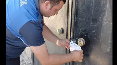 Battalgazi’de Ruhsatsız Iskarta Kayısı Deposu Mühürlendi