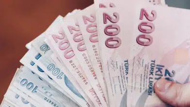Milyonların Gözü Bu Rakamlardaydı: Yeni Memur ve Emekli Maaşları Kuruşu Kuruşuna Belli Oldu!