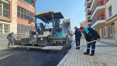 Malatya’da TOKİ Konutlarına Ulaşım Kolaylaşıyor: İki Mahallede Asfalt Çalışması Tamamlandı