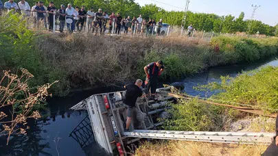 Sulama Kanalına Devrilen Kamyonun Sürücüsü Kurtarılamadı