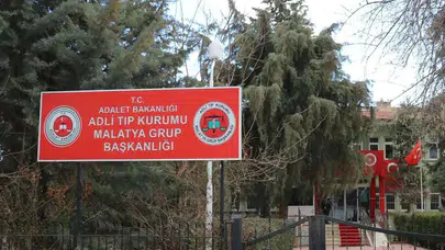 Bunalıma Girdi, Hayatına Son Verdi