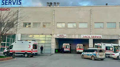 Malatya’da Korkutan Kaza: İki Otomobil Çarpıştı, 4’ü Çocuk 5 Kişi Yaralandı