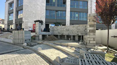Malatya Yeni Çarşı’da Tepki Çeken Yapı Yıkıldı! Yeşil Alan İçin Karar Değişti