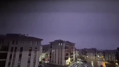 Malatya’da Geceyi Şimşekler Aydınlattı! Sağanak Yağış İçin Yeni Uyarı
