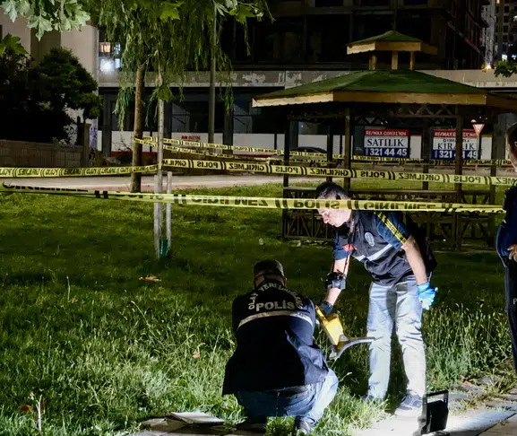 Malatya’da parkta silahlı kavga: 4 kişi yaralandı, 2 şüpheli gözaltında