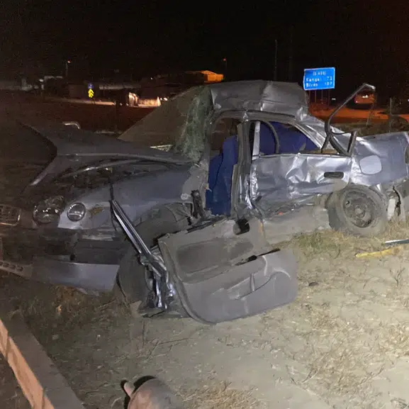 Hekimhan'da Minibüs ile Otomobil Çarpıştı: 1 Kişi Hayatını Kaybetti